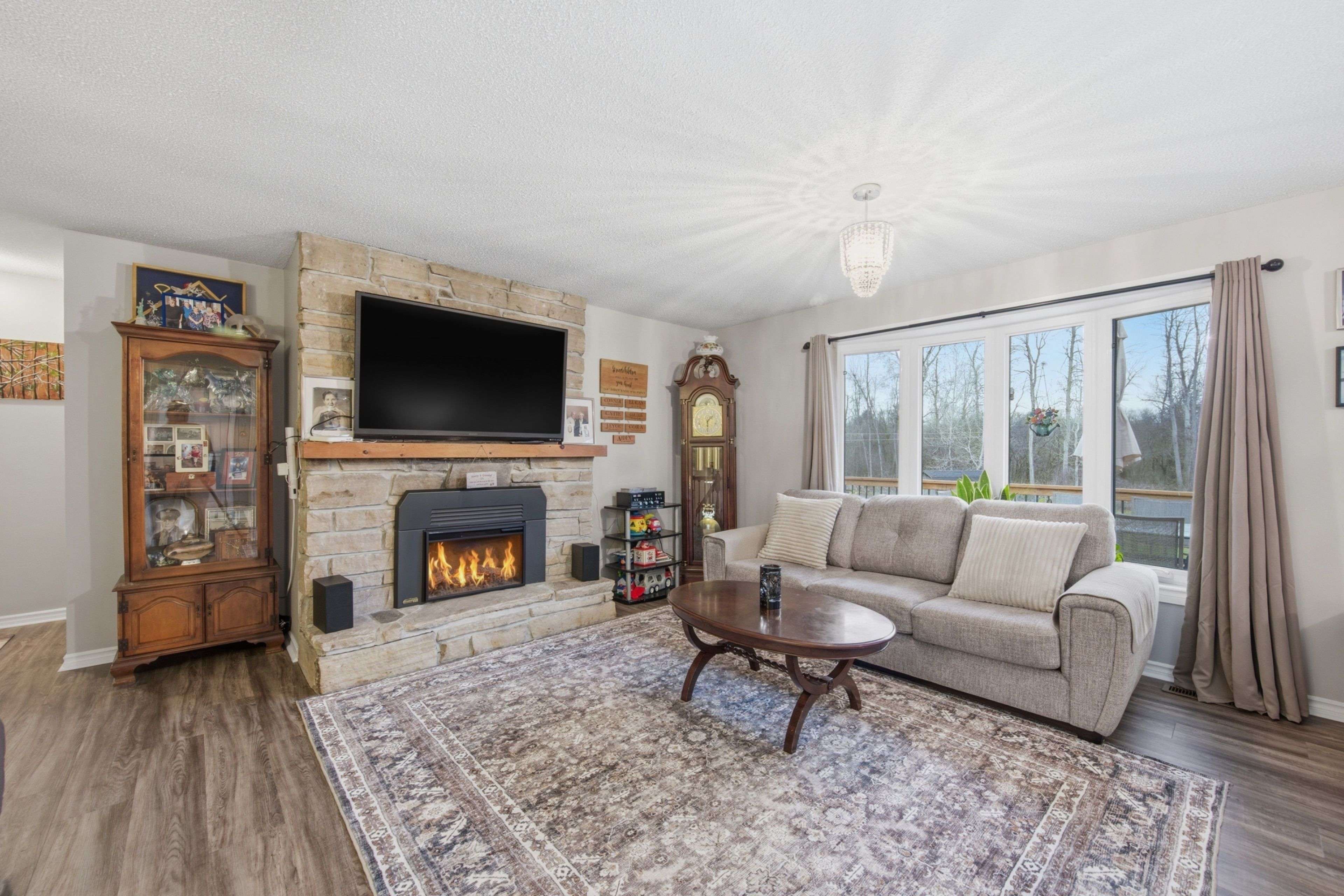 1223 Eleanor Fulford CRES, Elizabethtown-kitley, ON K6V 5T3