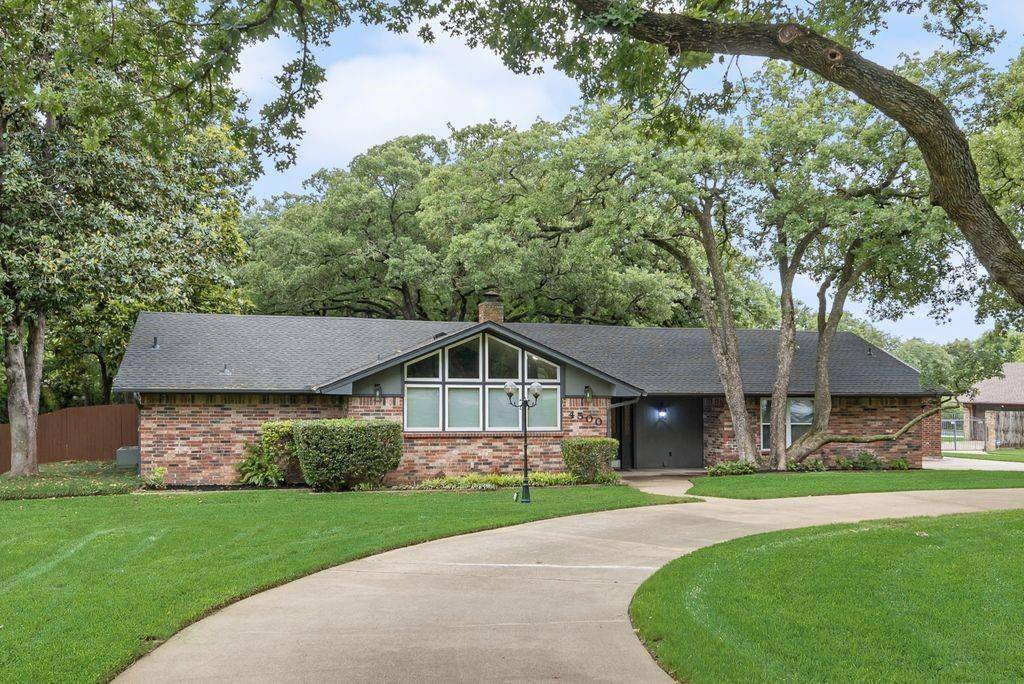 4500 Hacienda Drive, Arlington, TX 76017