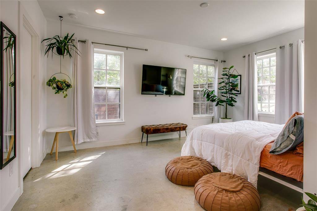 603 Finley Court, Dallas, TX 75208