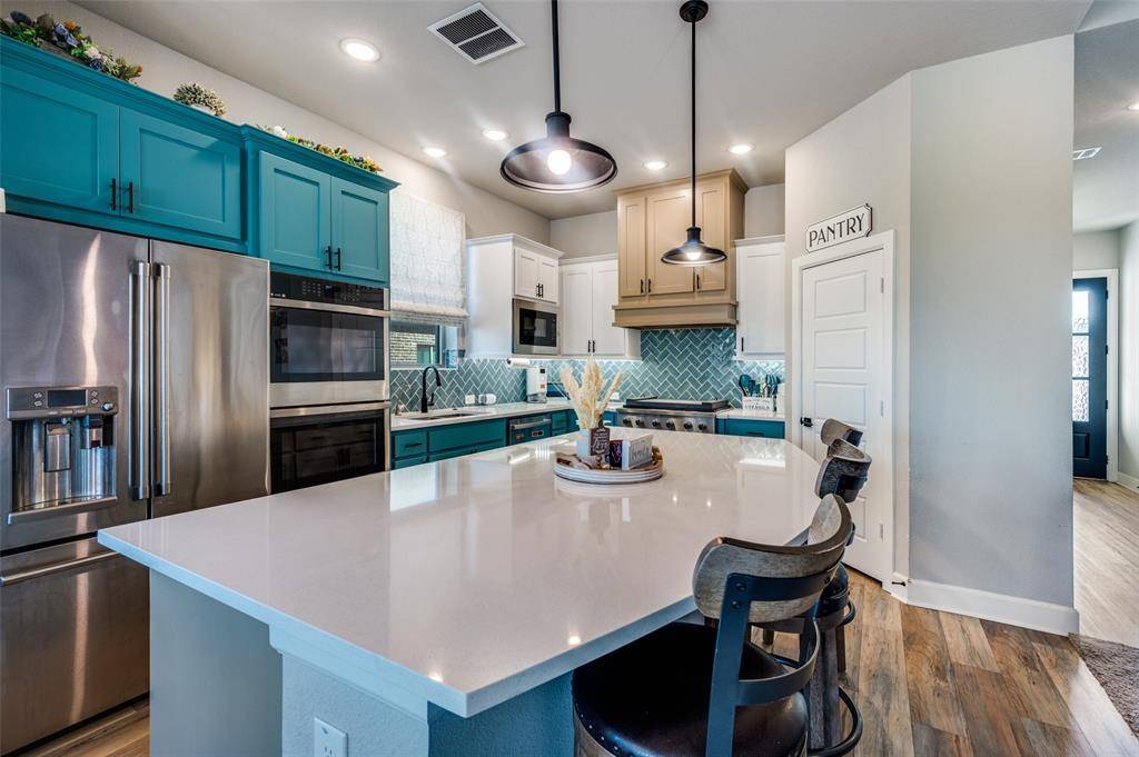 1304 Brandenburg Street, Mansfield, TX 76063