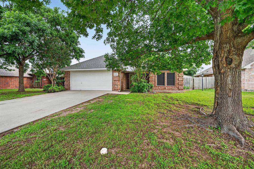 2620 John Drive, Denton, TX 76207