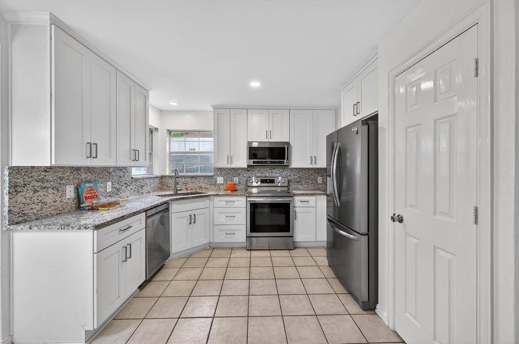 2620 John Drive, Denton, TX 76207