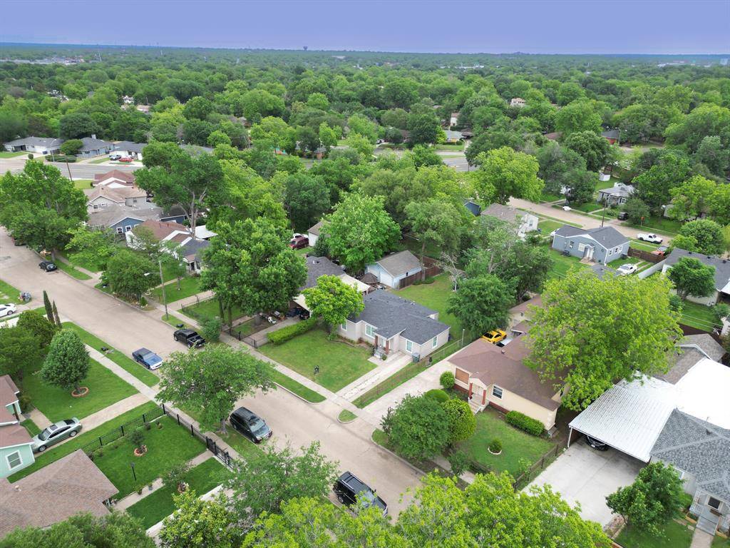 1208 Hansboro Avenue, Dallas, TX 75224