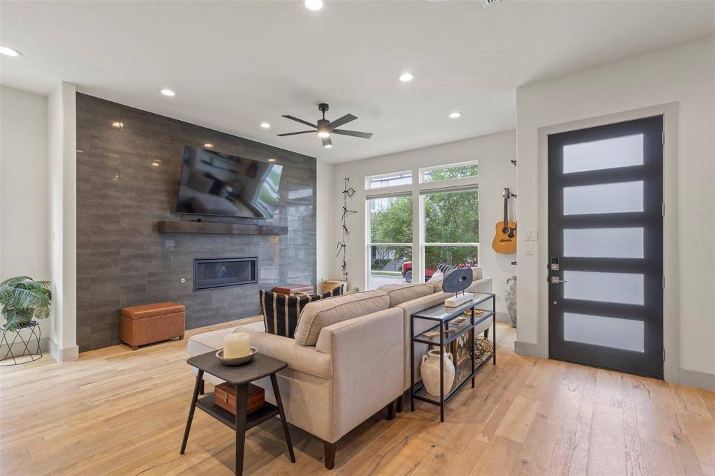 2807 Wingate Street, Fort Worth, TX 76107