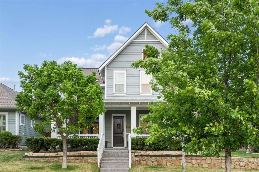 1017 Gardenia Street, Carrollton, TX 75007