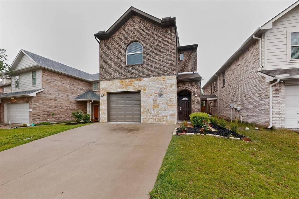 609 Fleming Street, Wylie, TX 75098
