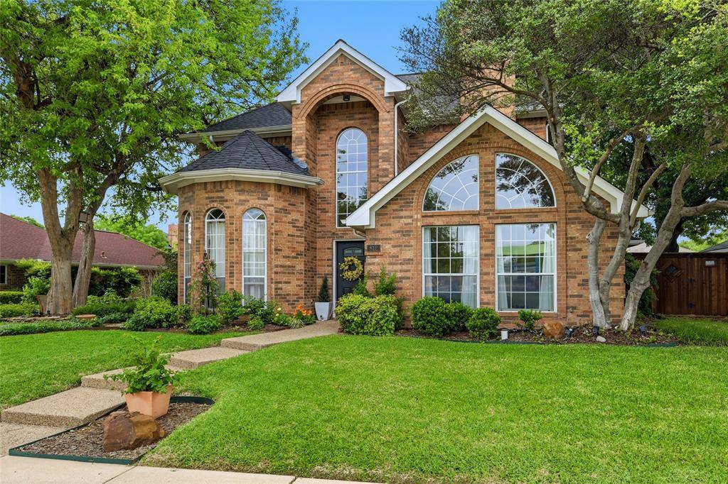 812 Sylvan Creek Drive, Lewisville, TX 75067