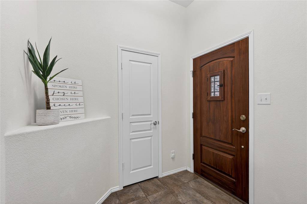 1121 Hidden Lake Drive, Burleson, TX 76028