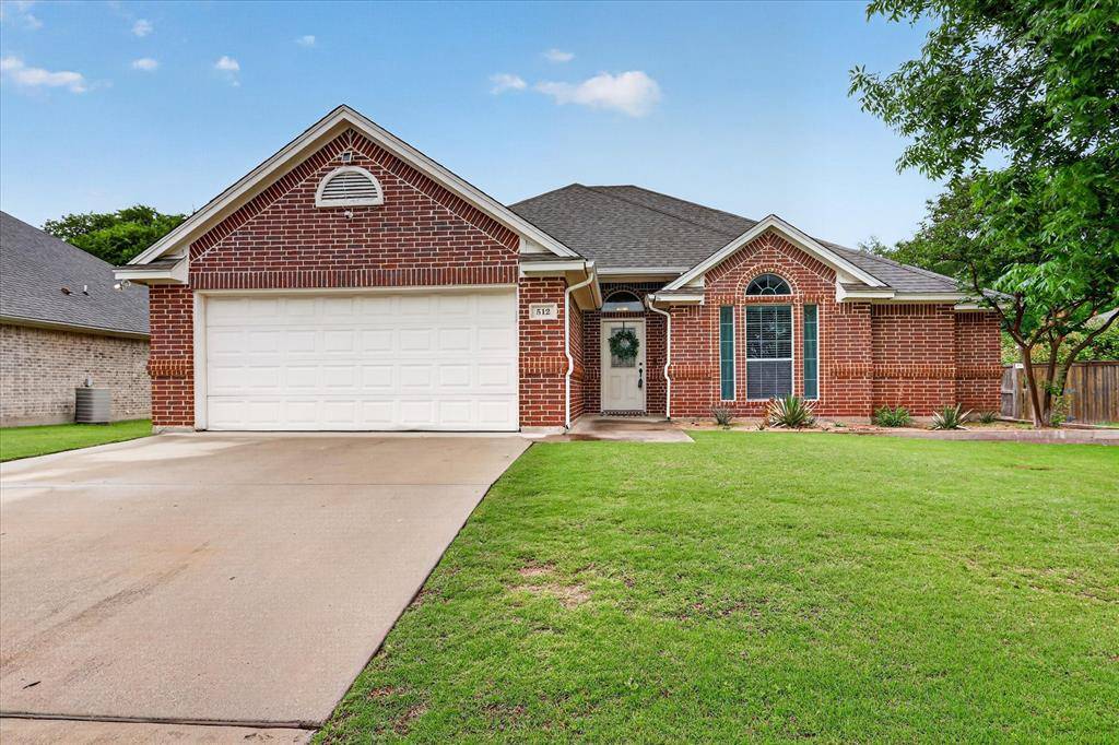 512 Westgate Drive, Aledo, TX 76008