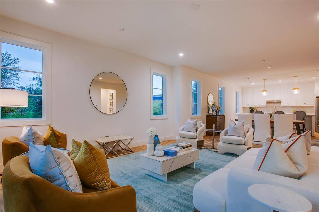 7207 Gaston Avenue #906, Dallas, TX 75206
