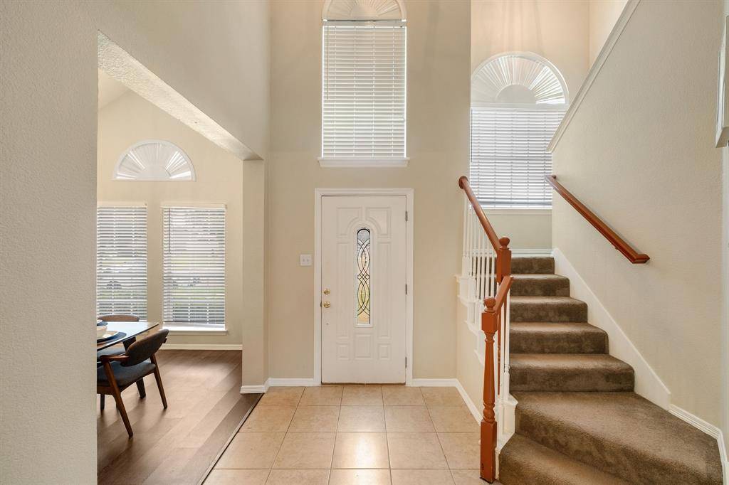 3152 Delaford Drive, Carrollton, TX 75007