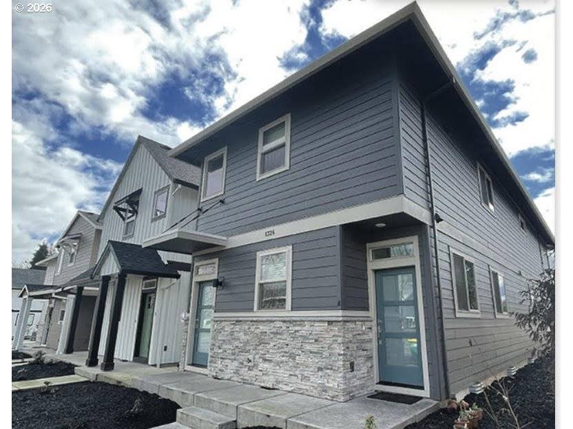 1270 PACIFIC AVE, Forest Grove, OR 97116