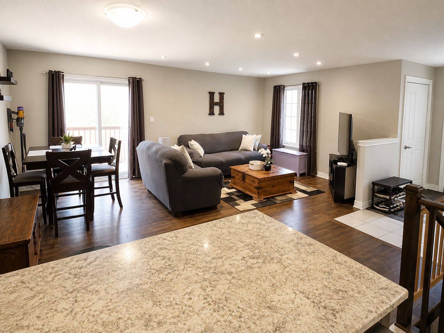112 Anastasia BLVD, West Lincoln, ON L0R 2A0