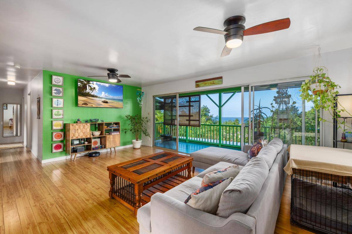 83-5434-C MIDDLE KEEI RD, Captain Cook, HI 96704