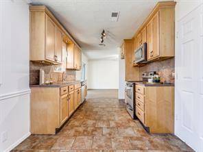 6924 Richardson Drive, Watauga, TX 76148
