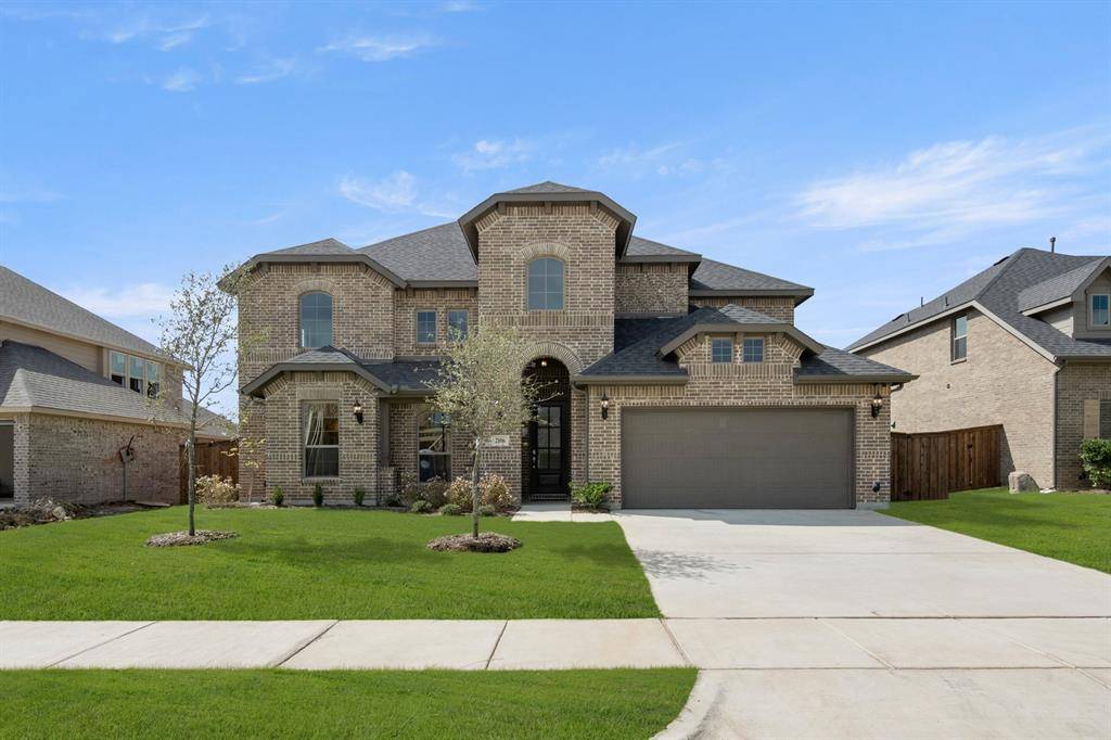 2106 Redding Drive, Mansfield, TX 76084