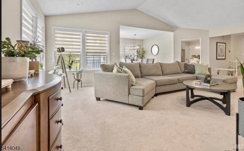 20C Dorchester Dr, Monroe Twp., NJ 08831
