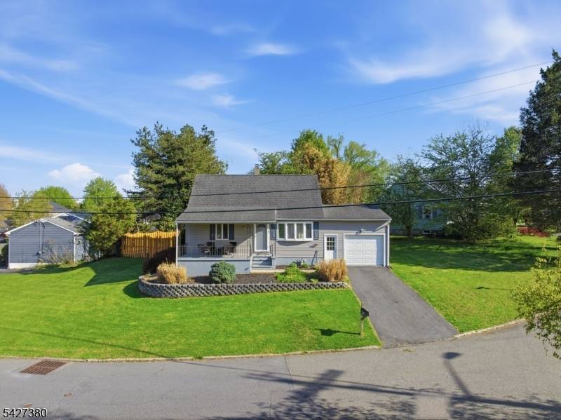 107 Belt Rd, Phillipsburg Town, NJ 08865