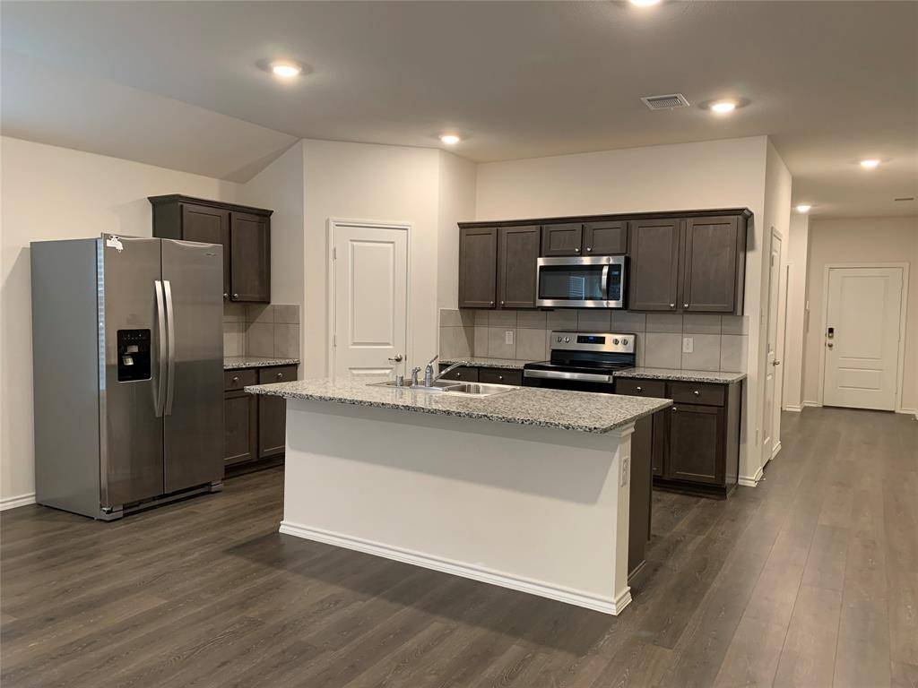 123 Easy Goer Trail, Caddo Mills, TX 75135