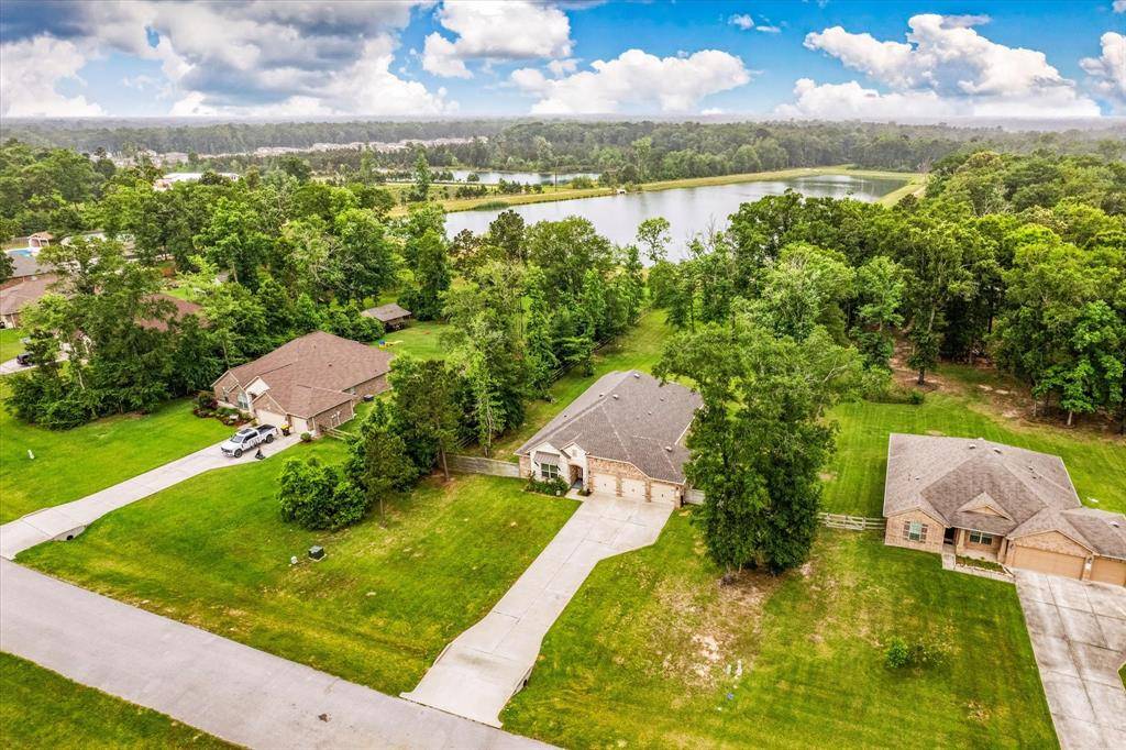 4626 Axis Trail, Conroe, TX 77303