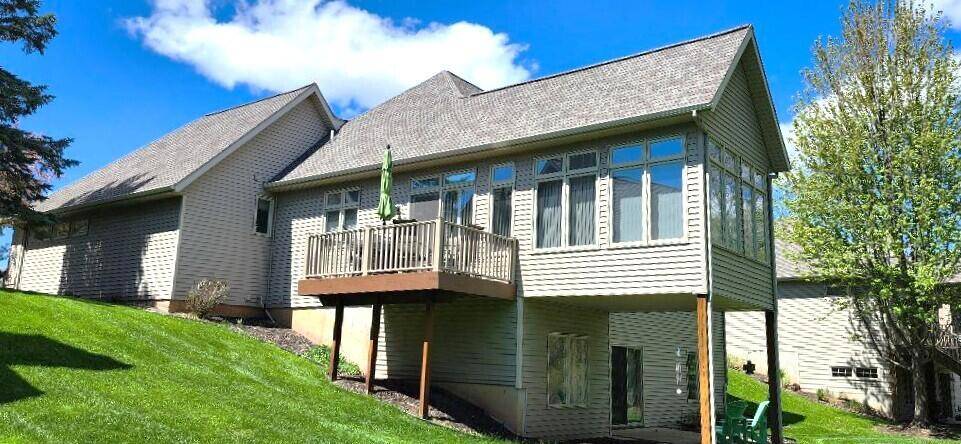 1698 Oakleigh Woods DR NW #7, Grandrapidscity_kent, MI 49504