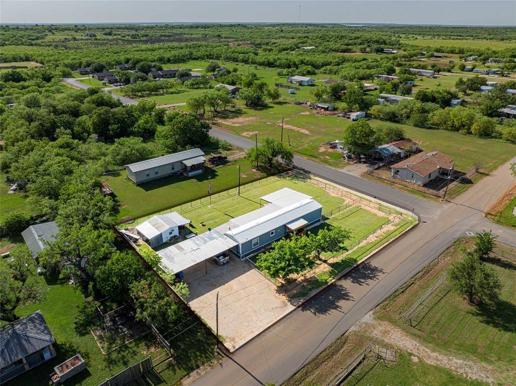 703 N Harvey Street, Breckenridge, TX 76424