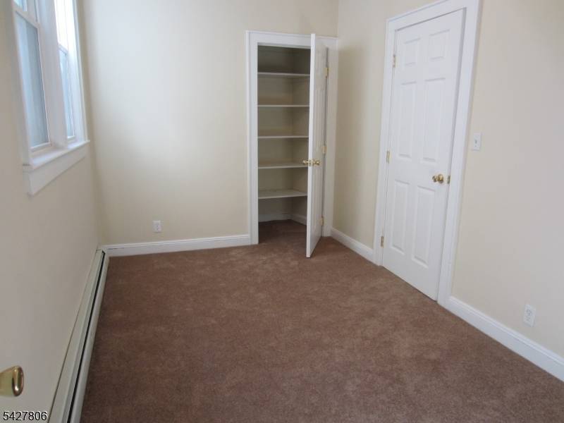 367 Hoover Ave, Bloomfield Twp., NJ 07003