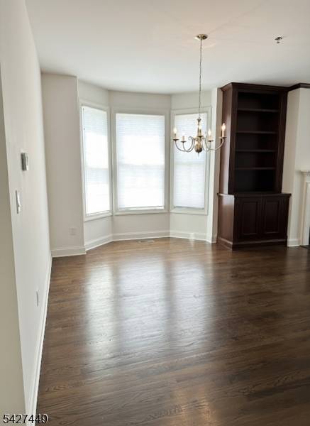 64 Bloomfield Ave, Essex Fells Twp., NJ 07021
