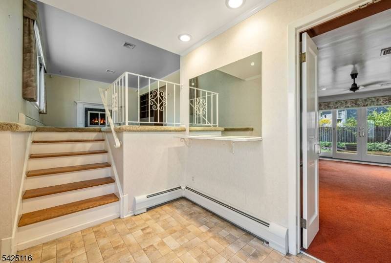 62 Martis Ave, Ramsey Boro, NJ 07446