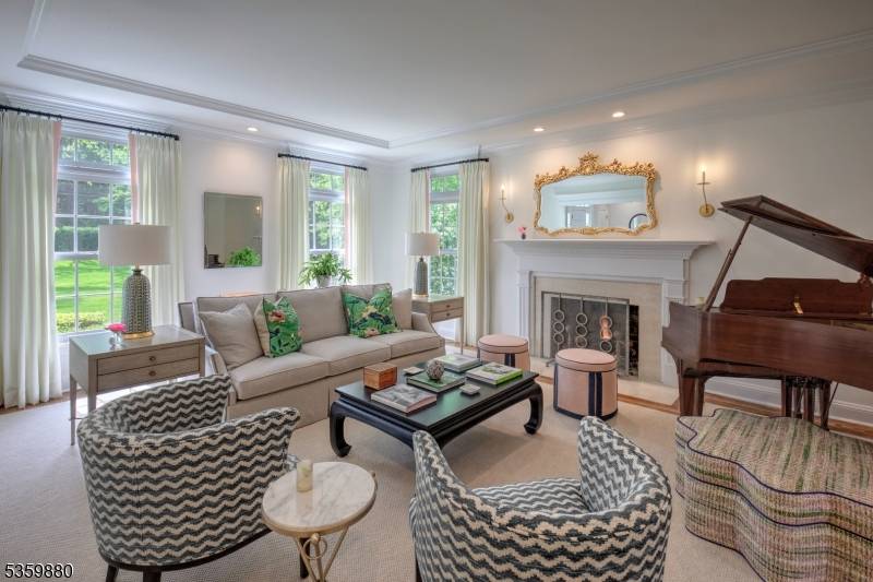 51 Post Kennel Rd, Bernardsville Boro, NJ 07931