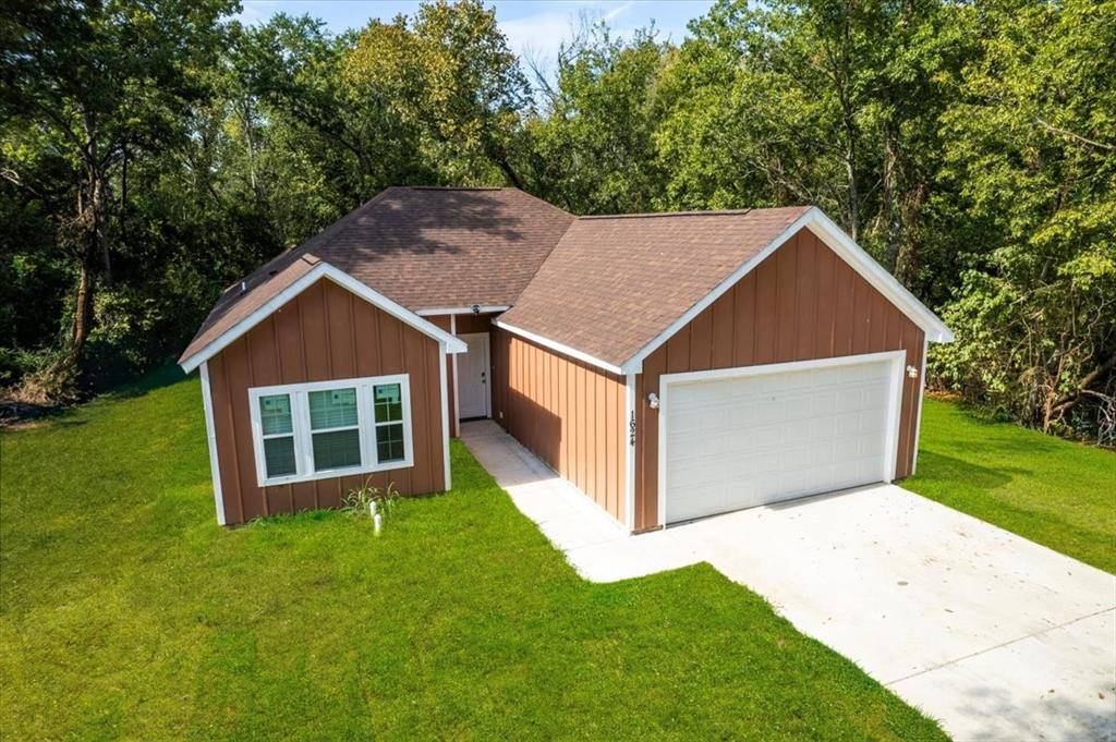 1624 E Collin Street, Corsicana, TX 75110