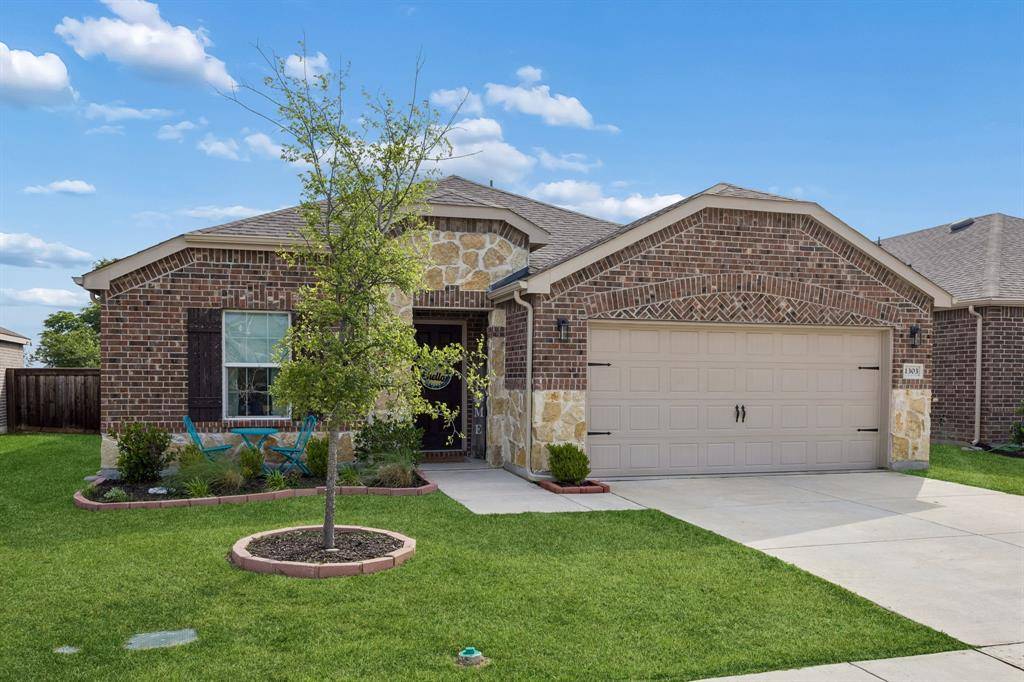 1303 Binfield Drive, Forney, TX 75126