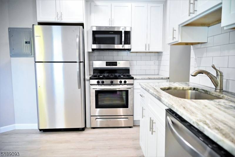 37 Bloomfield Ave #2, Caldwell Boro Twp., NJ 07006