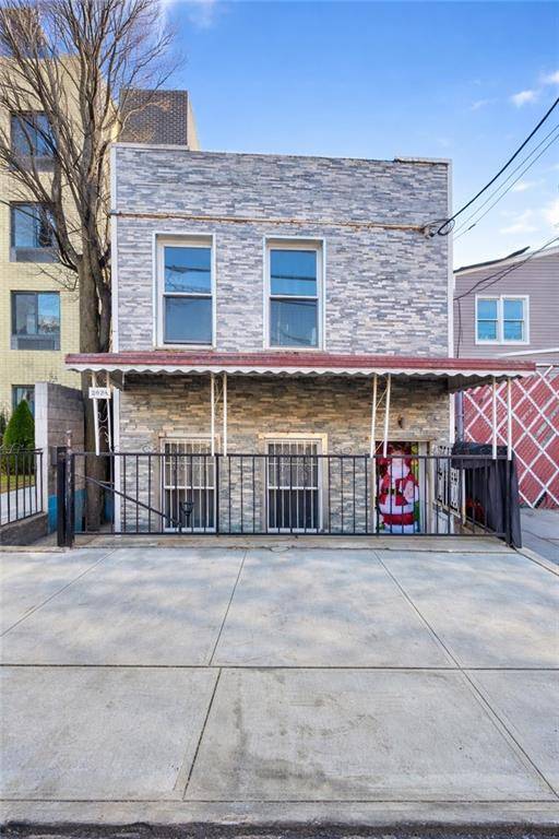 2624 West 13th ST, Brooklyn, NY 11214