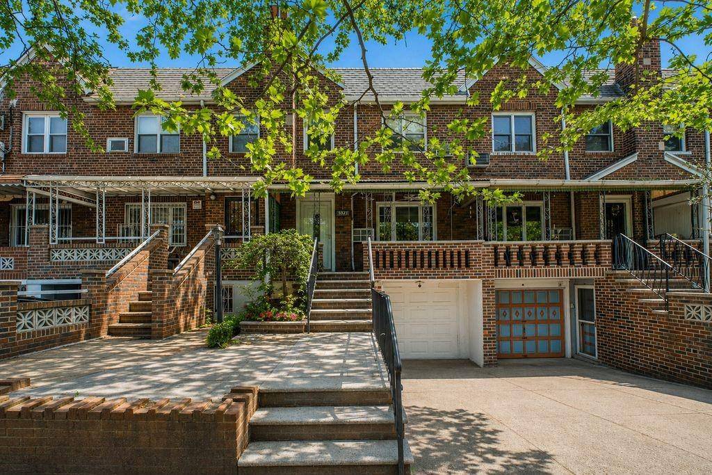 6623 Ovington CT, Brooklyn, NY 11204