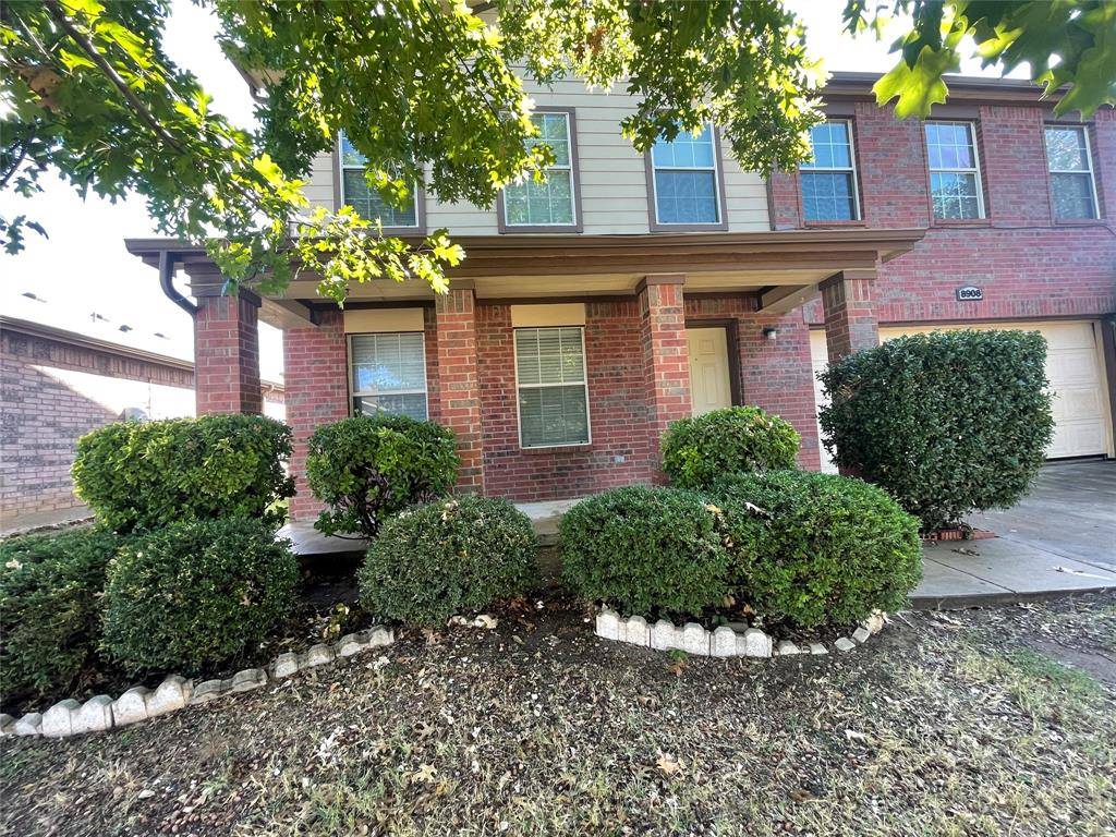 8908 Wagon Trail, Cross Roads, TX 76227