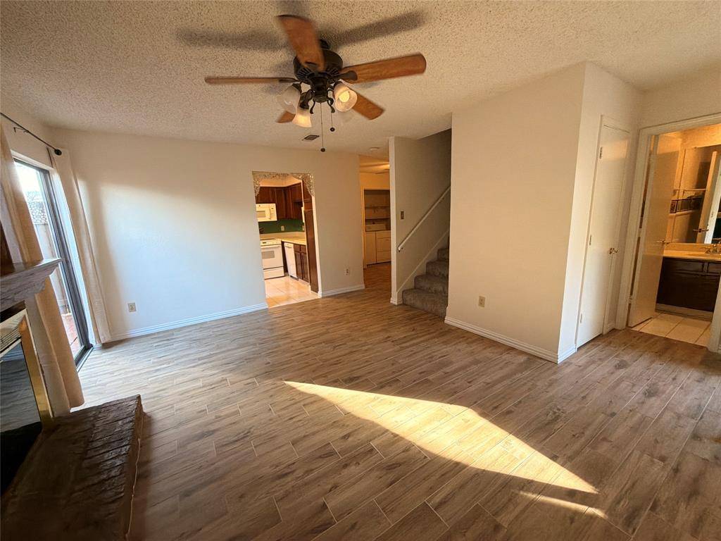 2327 Torrington Drive #C, Arlington, TX 76012