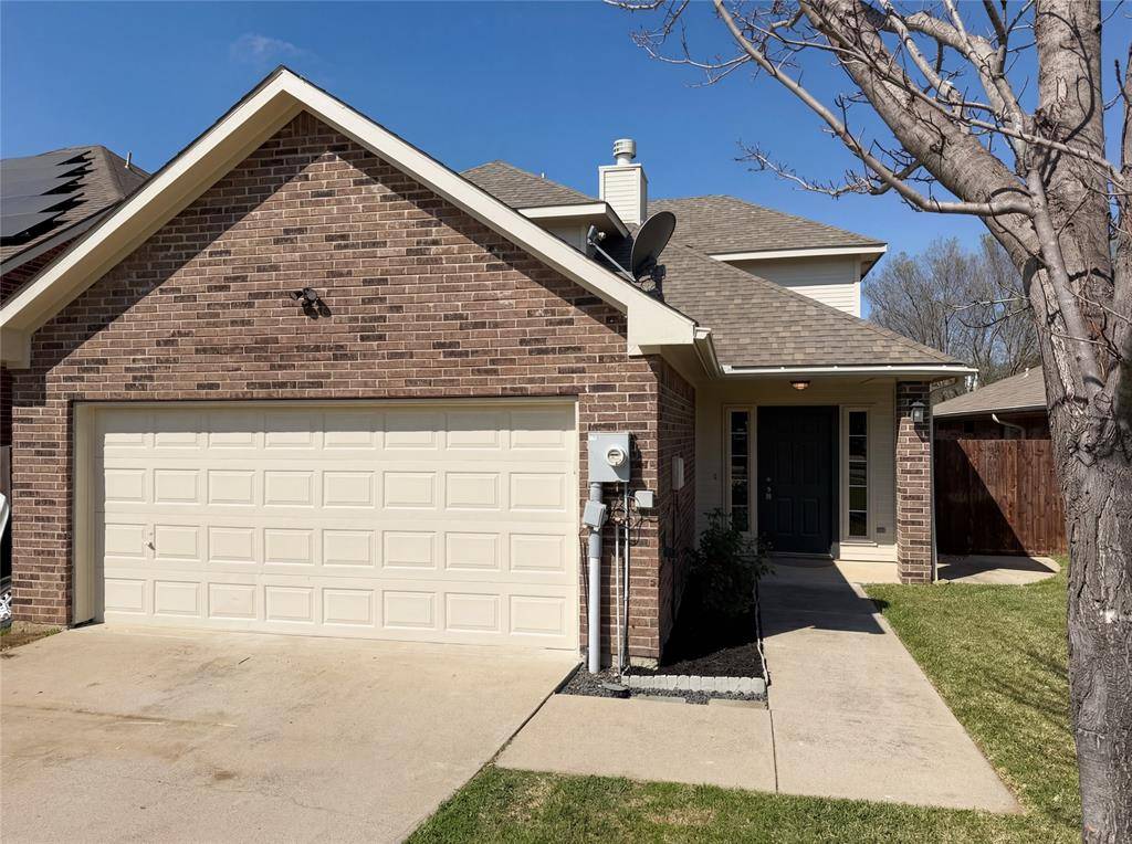 954 S Old Orchard Lane, Lewisville, TX 75067