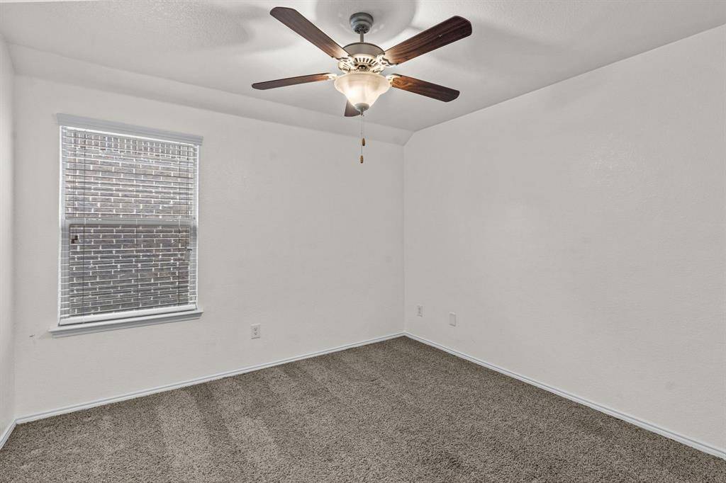 9005 Holliday Lane, Aubrey, TX 76227