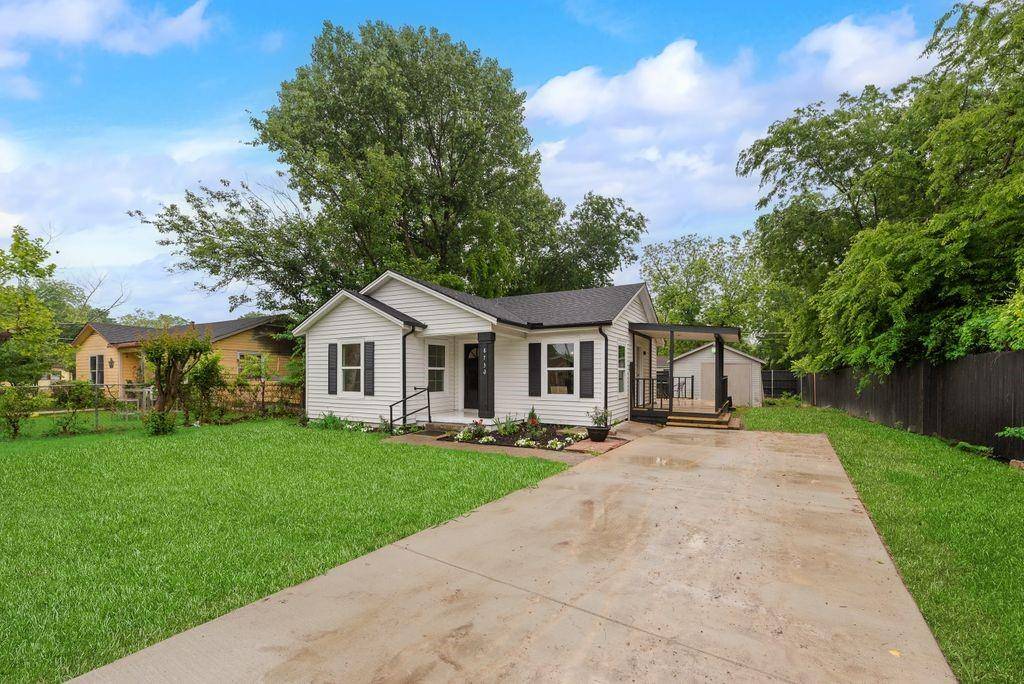 8736 Comer Drive, Dallas, TX 75217