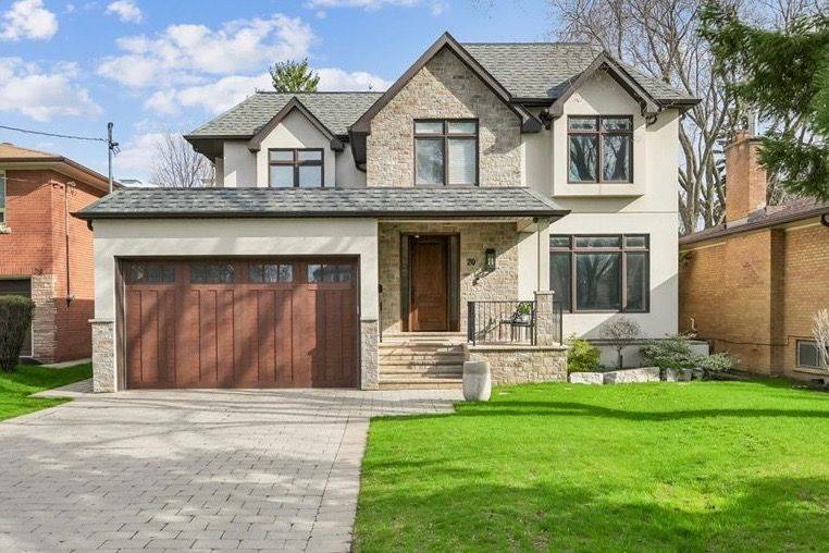 20 Ealing DR, Toronto C12, ON M2L 2R5