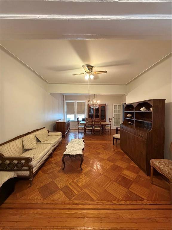 9004 Fort Hamilton Pkwy, Brooklyn, NY 11209