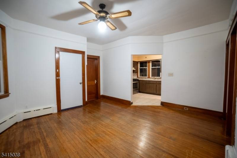 91 Halstead Ave #1, Wallington Boro, NJ 07057