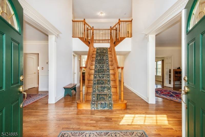 32 INDEPENDENCE DRIVE, Bernards Twp., NJ 07920
