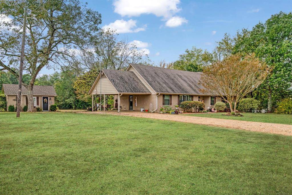 620 CR 32900, Paris, TX 75460