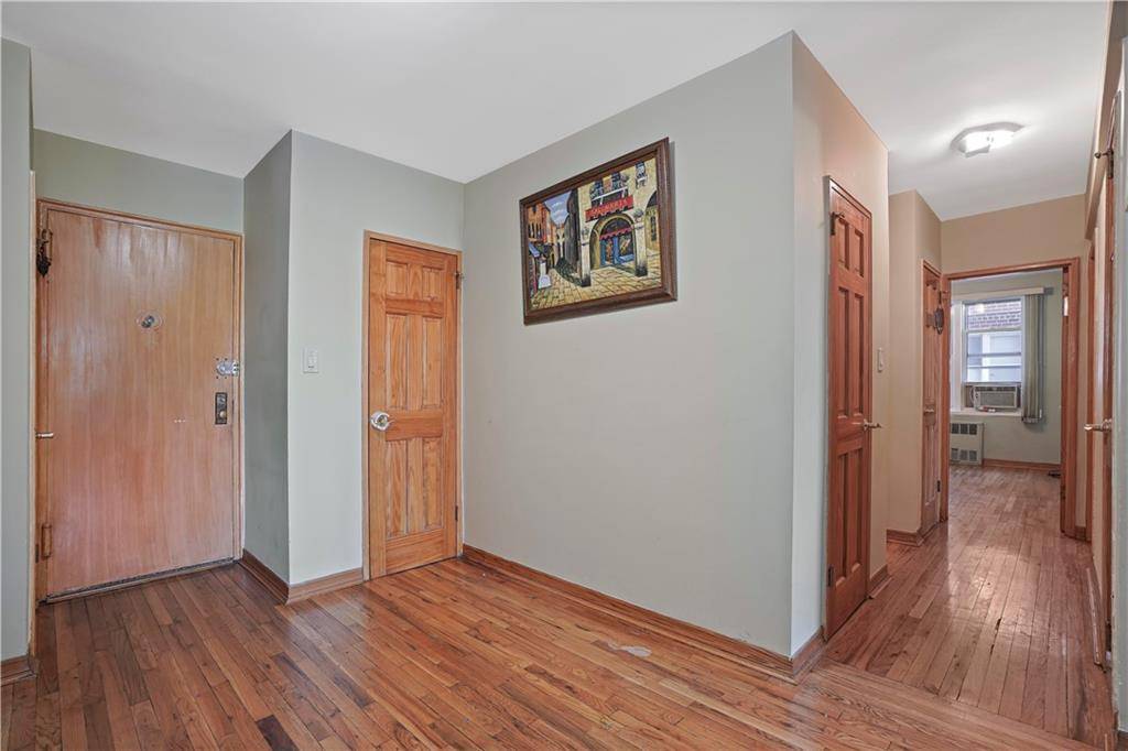 2727 Ocean Pkwy #18D, Brooklyn, NY 11235
