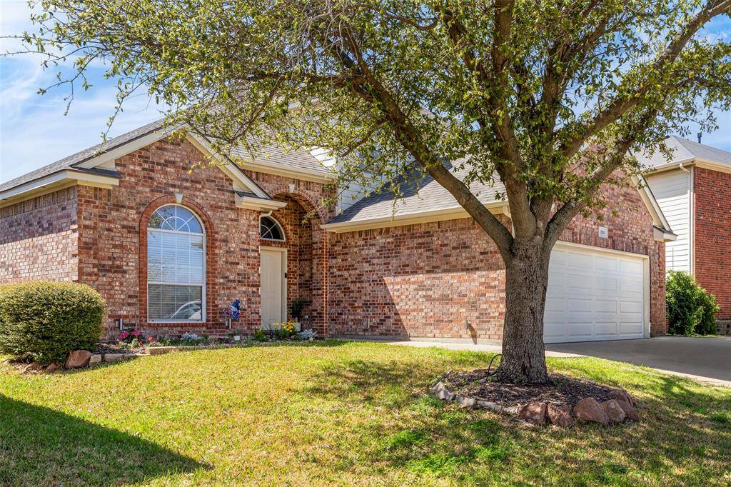 5513 Paloma Court, Fort Worth, TX 76179