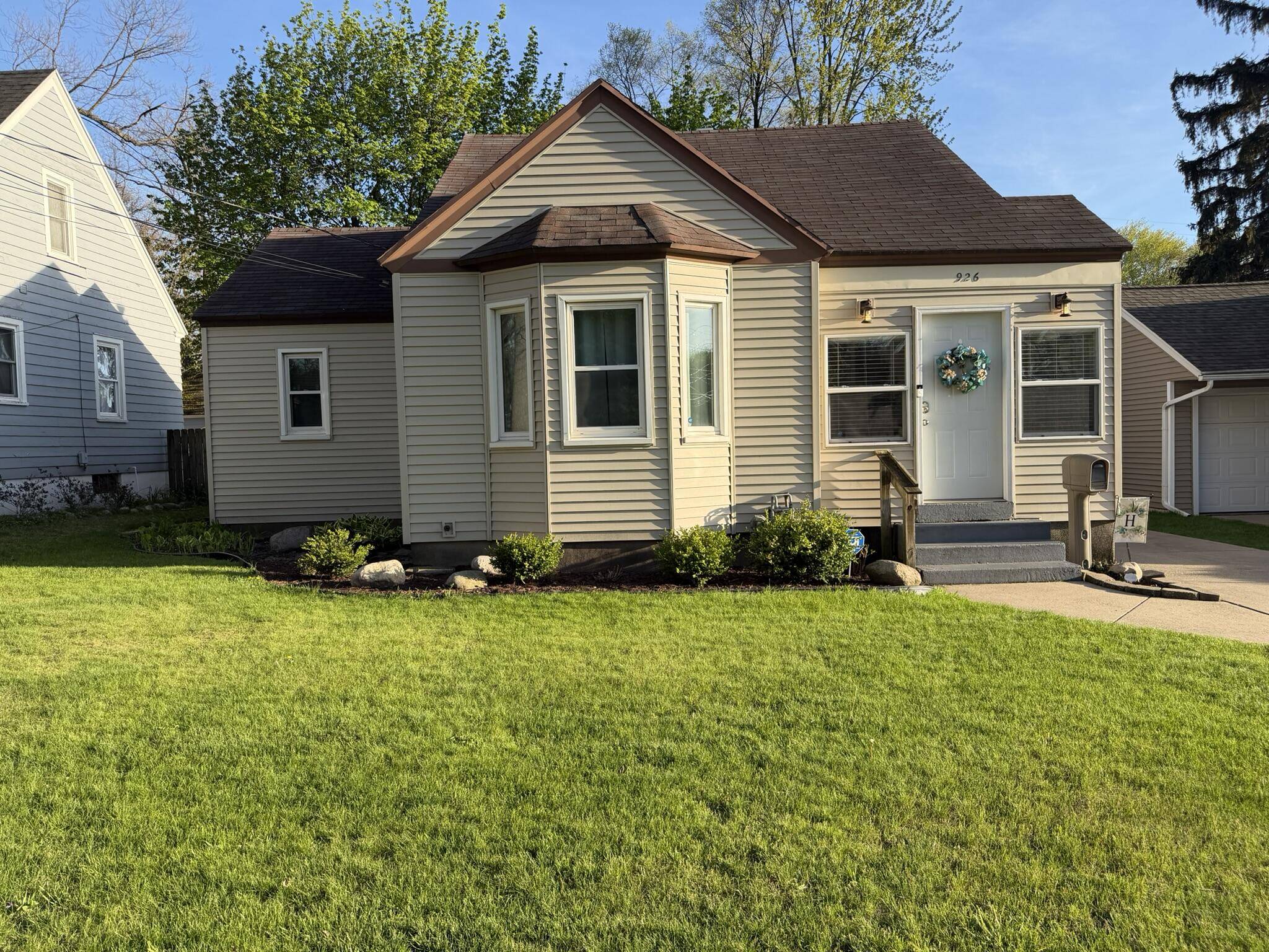 926 N Ottillia ST SE, City Of Grand Rapids, MI 49507