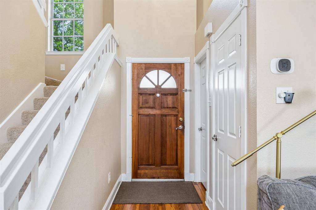 9404 Penny Lane, Irving, TX 75063