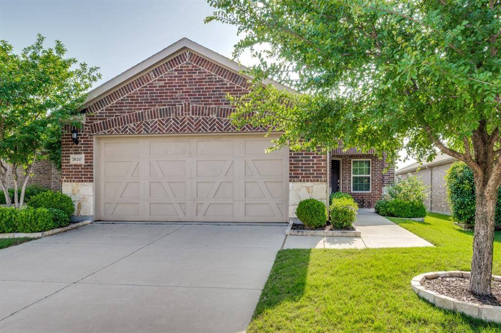 7620 Parade Drive, Little Elm, TX 76227